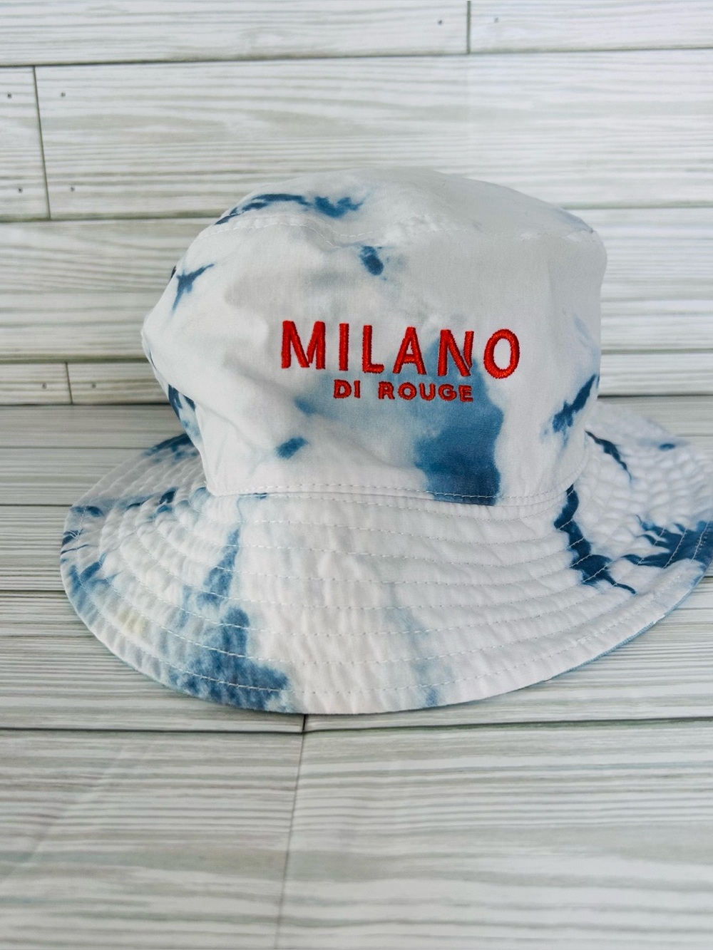 NWOT Milano Di Rouge Revers-able Bucket Hat Streetwear Adult Small/Med
